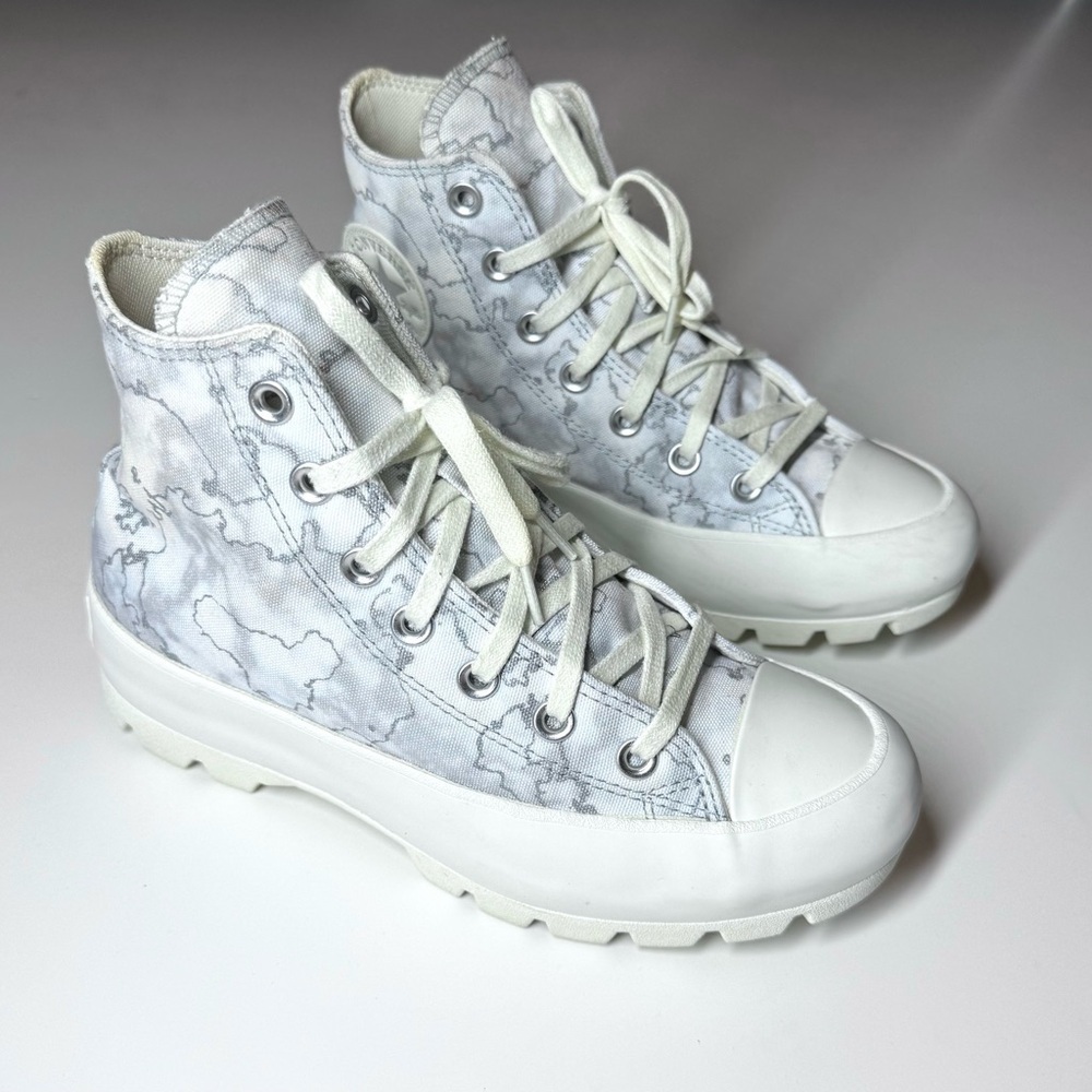 Converse Women’s Chuck Taylor All Star Lugged High Top Gray Platform Shoe Size-7
